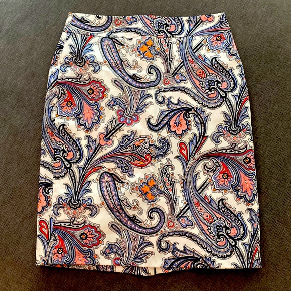 Paisley patterned pencil skirt Ann Taylor - Picture 1 of 2